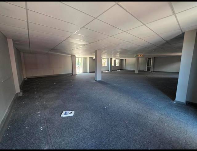 BUSINESS PROPERTY TO RENT IN FAERIE GLEN